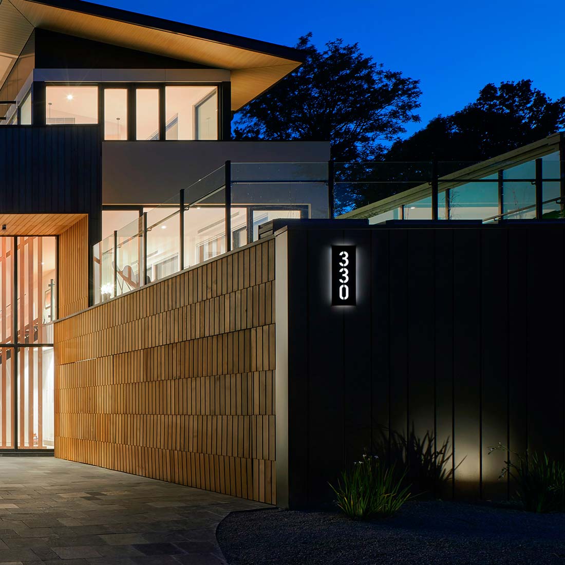 Numero civico luminoso per abitazione moderna modello Lux M1