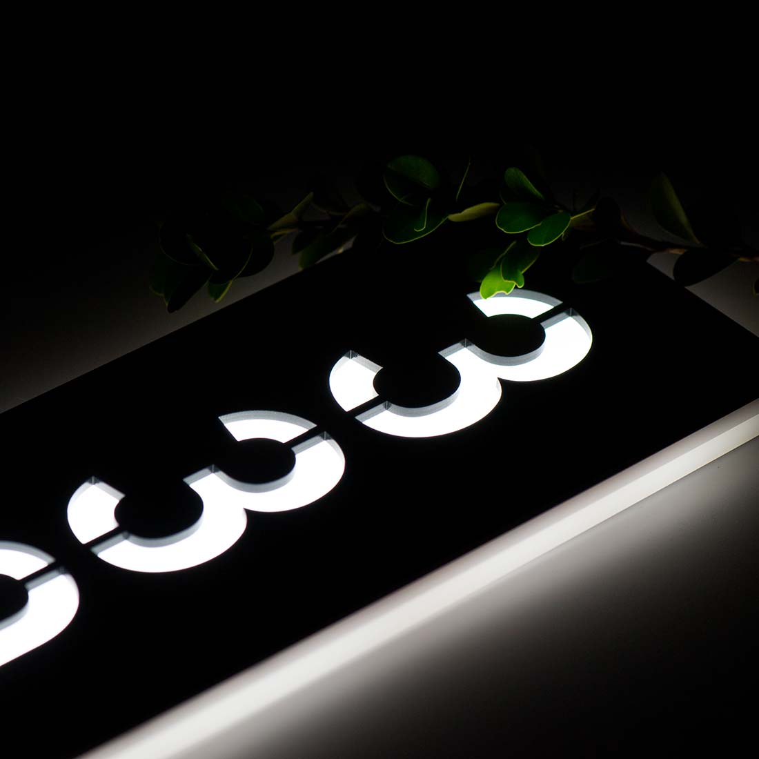 Numero civico luminoso modello Lux M1