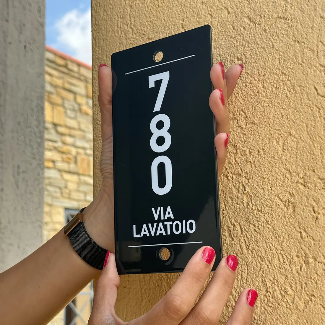Numero civico Larimar 
in alluminio nero per parete esterna