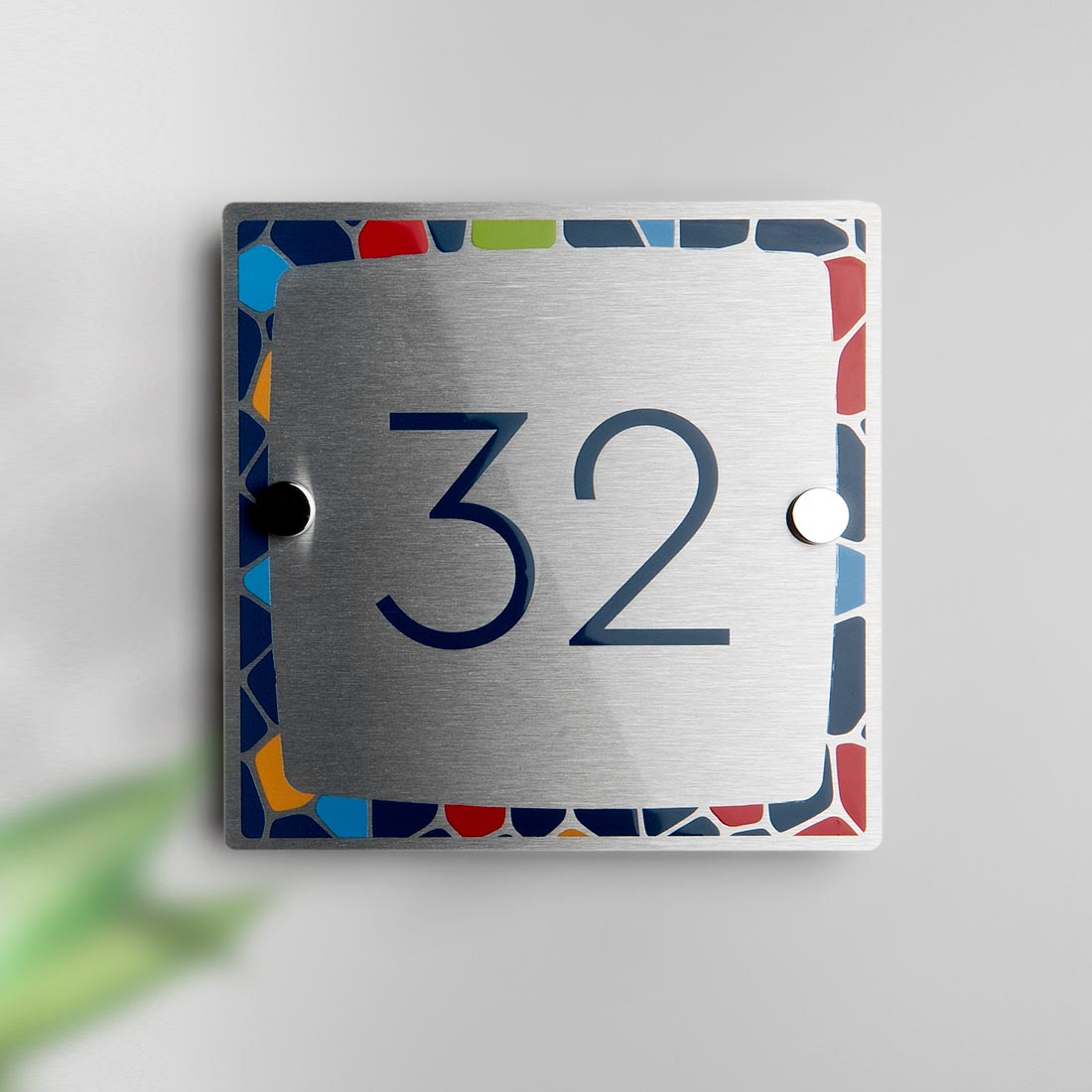 Numero civico in alluminio modello Larimar Square finitura silver spazzolato